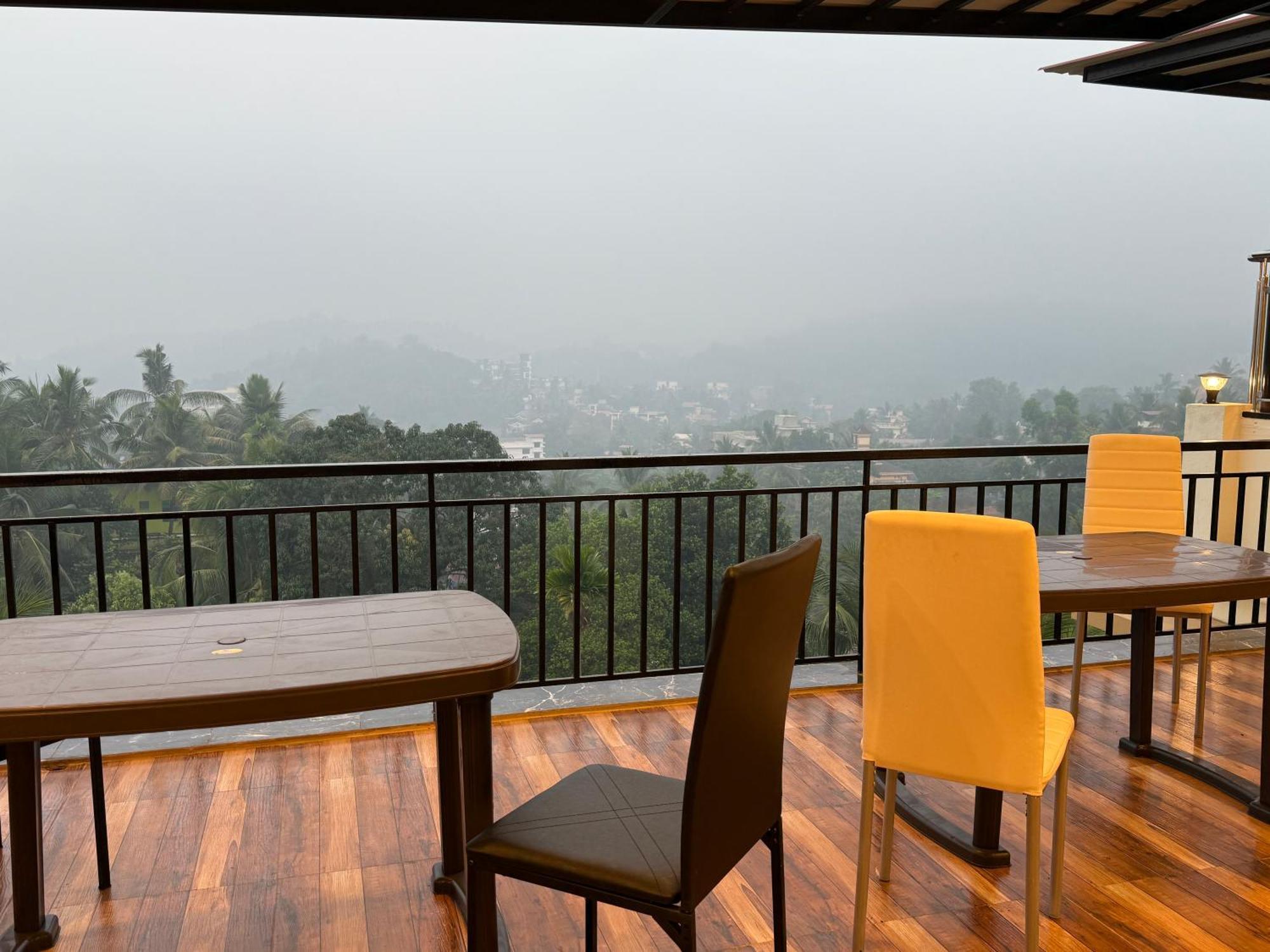 Elite Residency Lodge